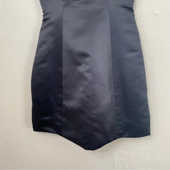 Catherine Regehr Black Satin Fit and Flare Tulle Lined Mini Dress Size Small - Picture 6 of 10